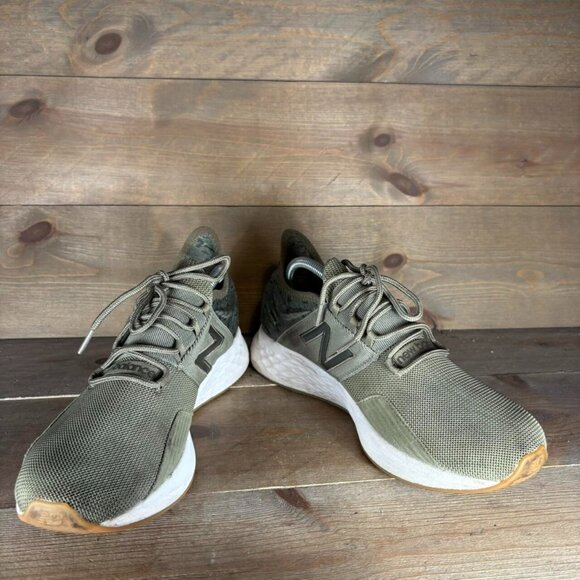 new balance fresh foam roav mens size 10 shoes green athletic running sneakers - Picture 3 of 8